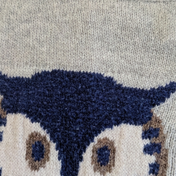 OLD NAVY Grey Sweater with Owl Graphic - Picture 5 of 7